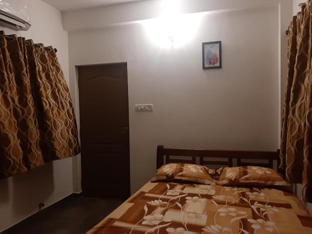 Barefootbay - Villa With Private Beach Access Chennai Exteriör bild
