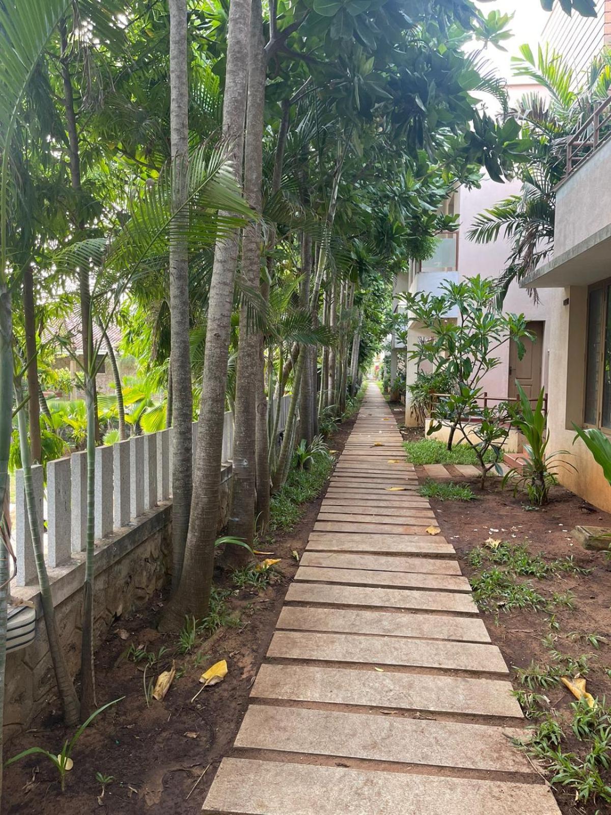 Barefootbay - Villa With Private Beach Access Chennai Exteriör bild